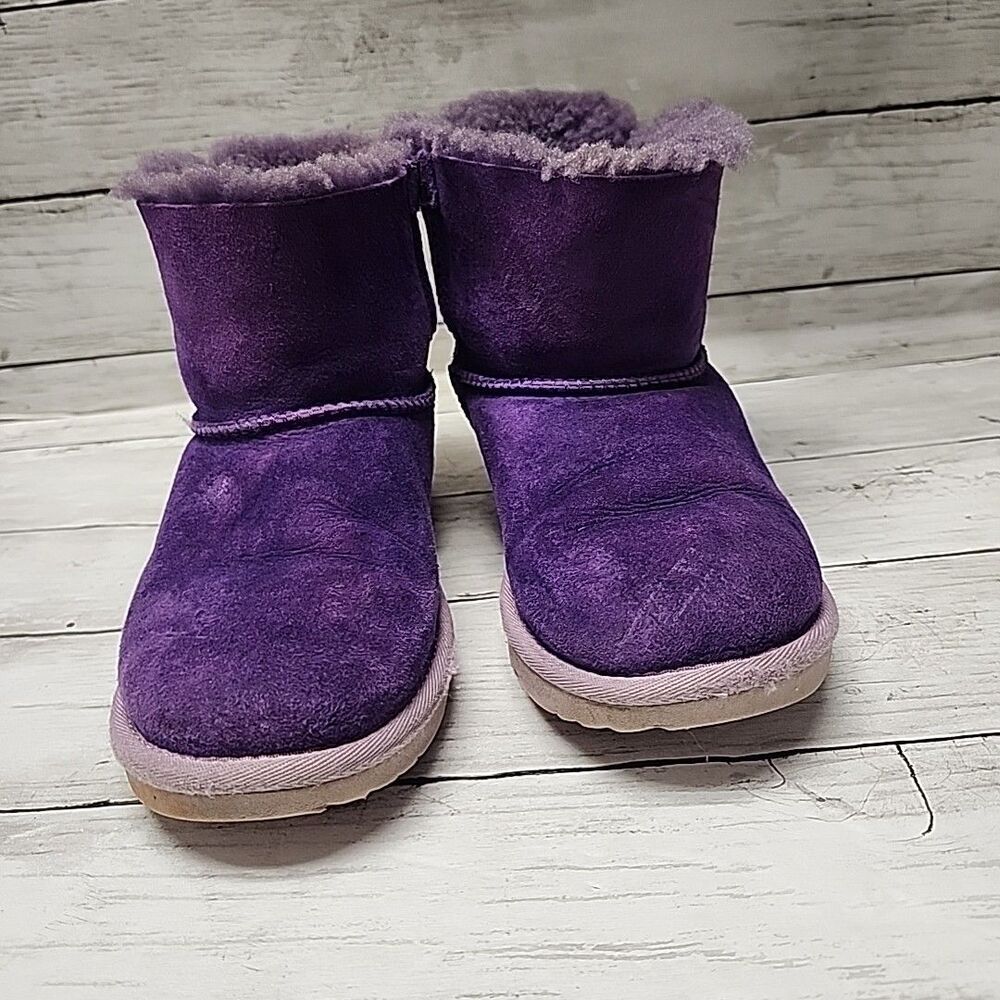 UGG Boot  Kids MINI BAILEY BOW II Violet Bloom Size 3 Purple